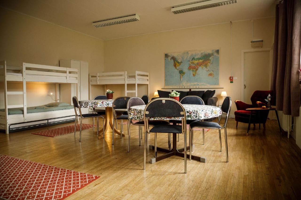Ostello Kalvs Skolhus Esterno foto